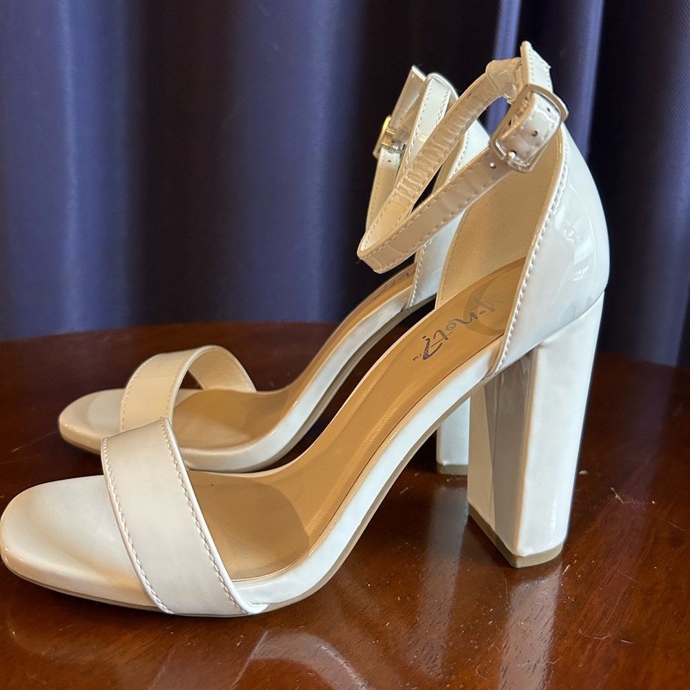 Y-Not white strapped heels
